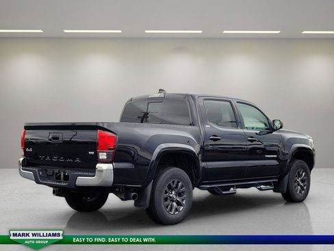 Used 2021 Toyota Tacoma SR5 image 8