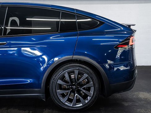 Used 2024 Tesla Model X AWD/4WD image 13