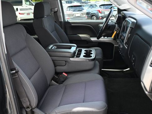 Used 2018 Chevrolet Silverado 1500 LT w/ LPO, Black Pack RWD image 16