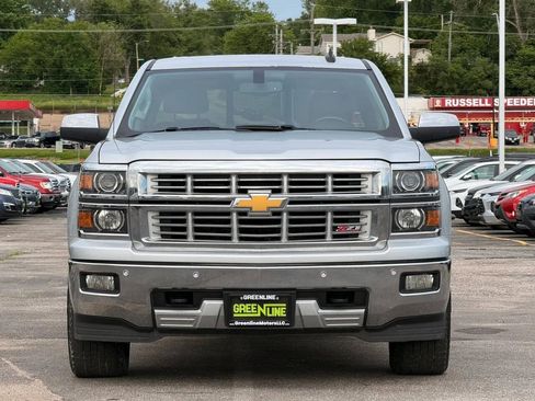 Used 2015 Chevrolet Silverado 1500 LTZ Z71 w/ LTZ Plus Package AWD/4WD image 3