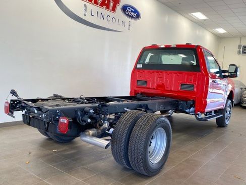 New 2026 Ford F350 XL w/ XL Chrome Package image 7
