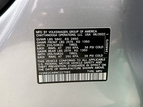 Used 2022 Volkswagen Atlas Cross Sport SE image 25