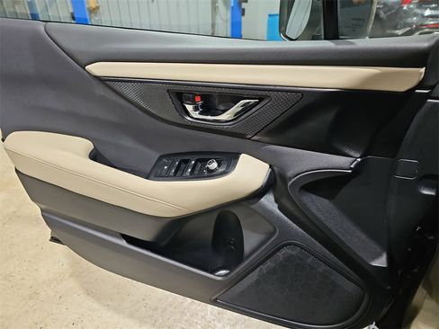 Used 2021 Subaru Outback Premium image 26