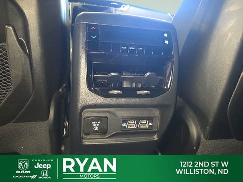 Used 2023 Jeep Grand Cherokee L Laredo AWD/4WD image 41