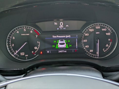 Used 2024 Cadillac XT5 Luxury image 18