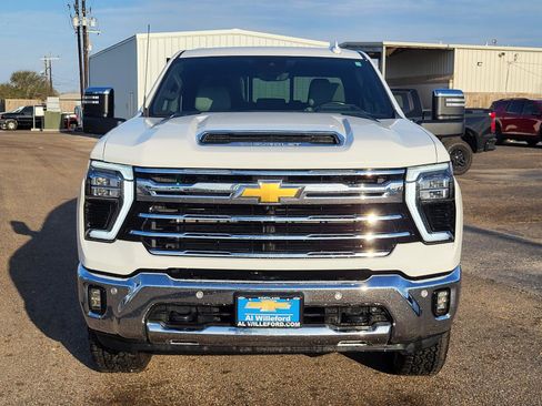 Used 2024 Chevrolet Silverado 2500 LTZ w/ LTZ Plus Package image 8