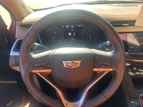 Used 2023 Cadillac XT6 Premium Luxury w/ Platinum Package image 15