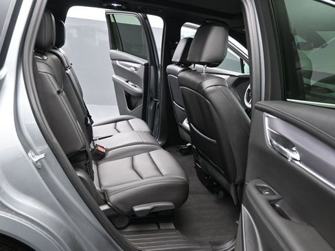 New 2025 Cadillac XT6 Luxury w/ LPO, Floor Liner Package image 15