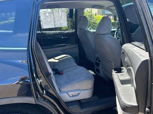 Used 2016 Honda Pilot EX image 29