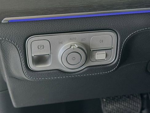 New 2026 Mercedes-Benz GLE 450 GLE 450 image 10