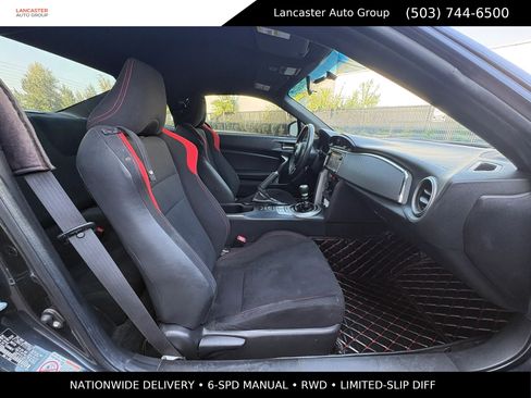 Used 2015 Scion FR-S RWD image 22