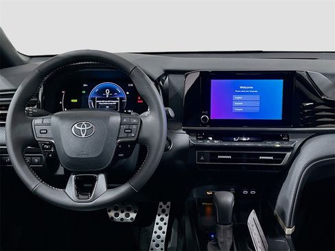 New 2026 Toyota Camry SE image 21