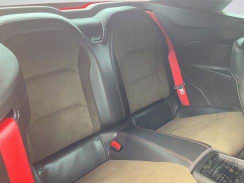 Used 2020 Chevrolet Camaro ZL1 RWD image 21