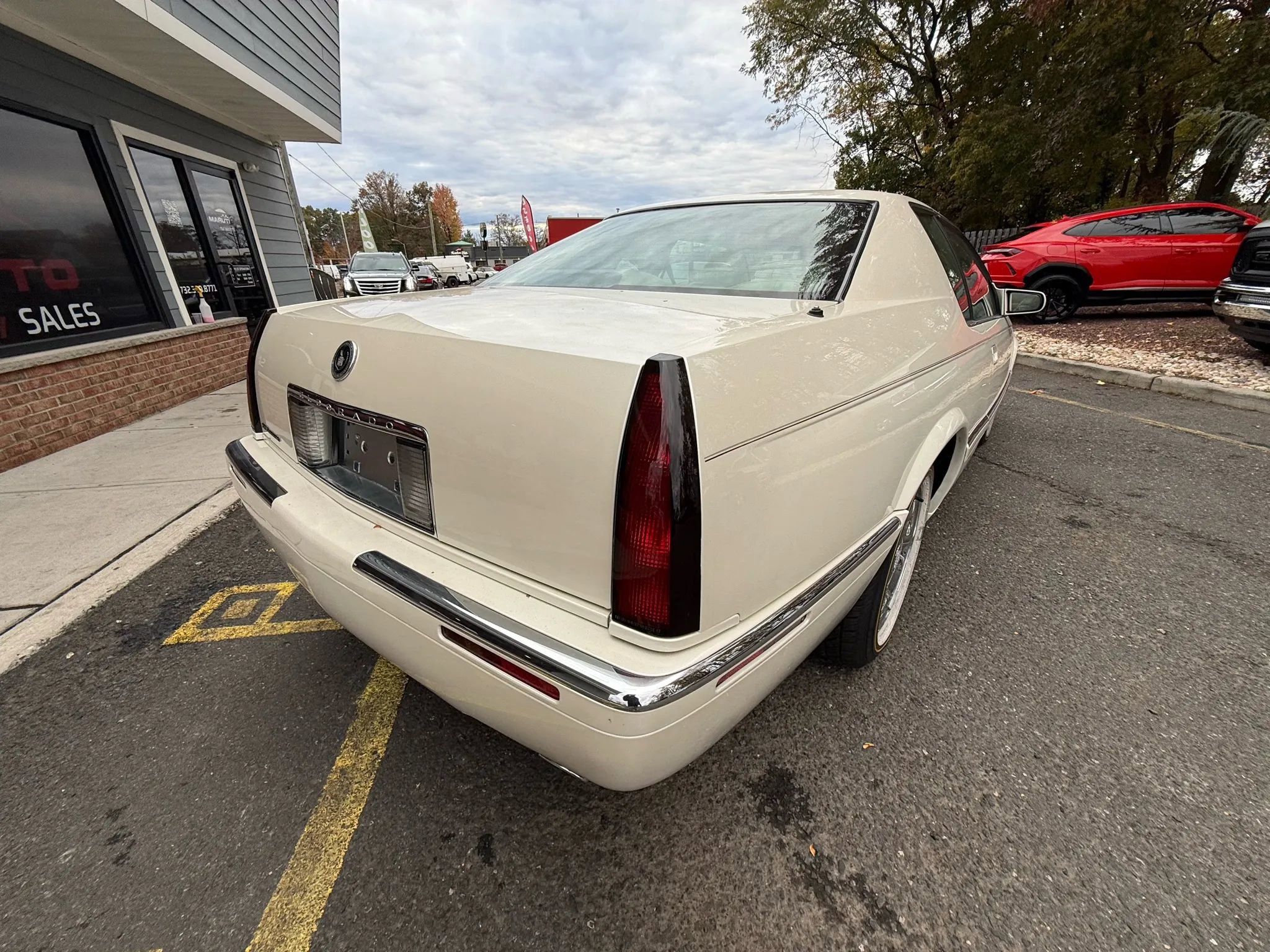 Used 1998 Cadillac Eldorado FWD image 6
