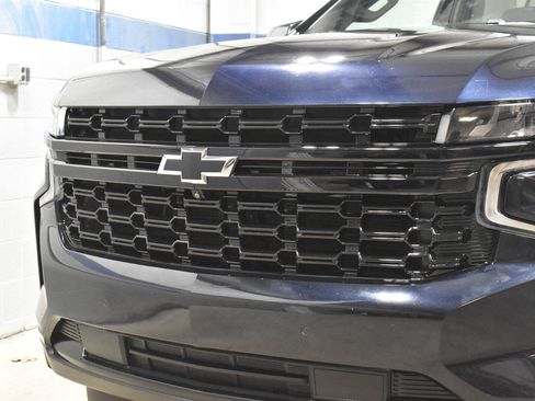Used 2022 Chevrolet Tahoe RST w/ Luxury Package AWD/4WD image 30
