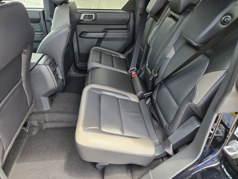 New 2026 Ford Bronco Outer Banks AWD/4WD image 18