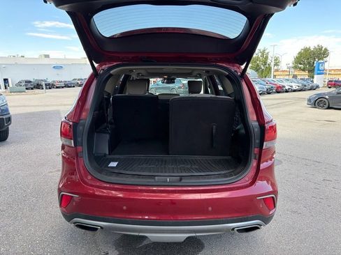 Used 2017 Hyundai Santa Fe AWD w/ Cargo Package image 13