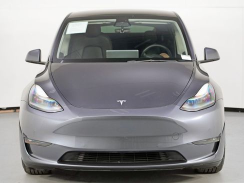 Used 2022 Tesla Model Y Performance image 46
