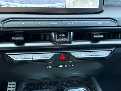 New 2027 Kia Telluride SX Prestige X-Pro AWD/4WD image 25