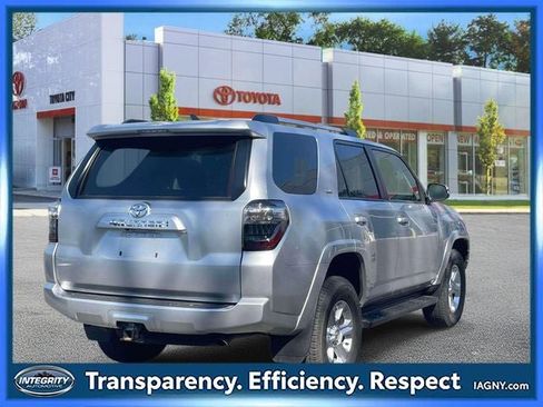 Used 2024 Toyota 4Runner SR5 Premium AWD/4WD image 6