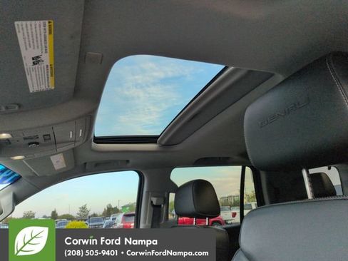 Used 2019 GMC Yukon Denali AWD/4WD image 22
