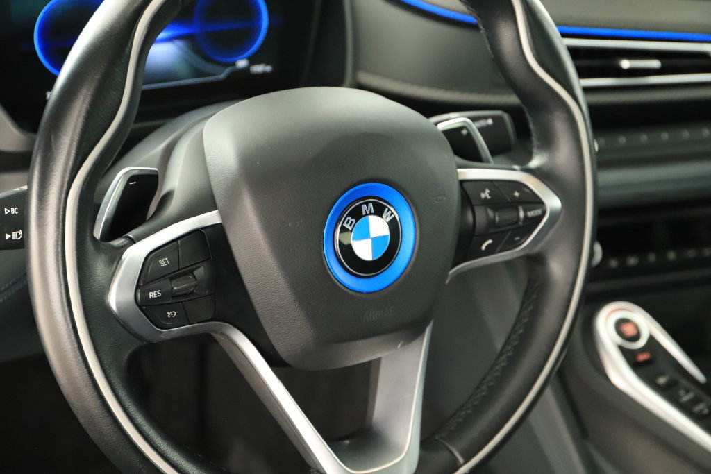 Used 2017 BMW i8 AWD/4WD image 16