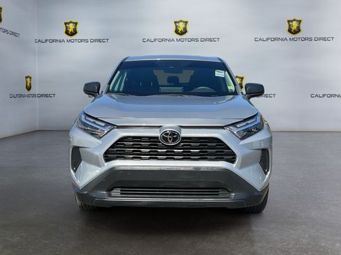 Used 2023 Toyota RAV4 LE FWD image 2