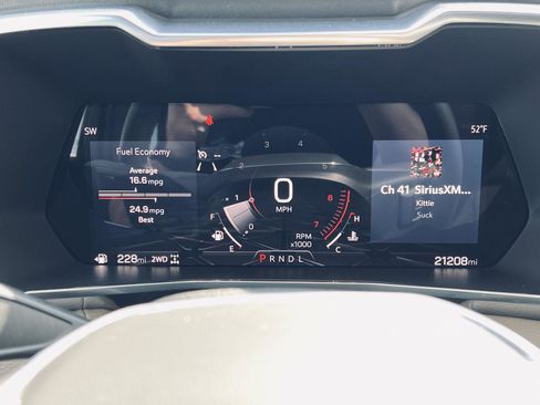 Used 2023 GMC Canyon Denali AWD/4WD image 26