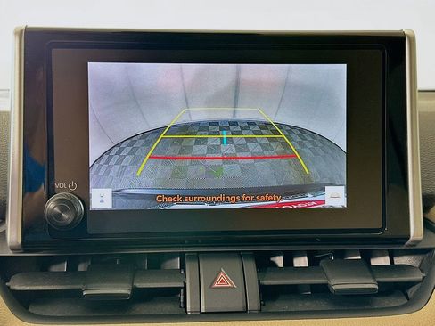 Certified 2025 Toyota RAV4 XLE w/ Convenience Package FWD image 13