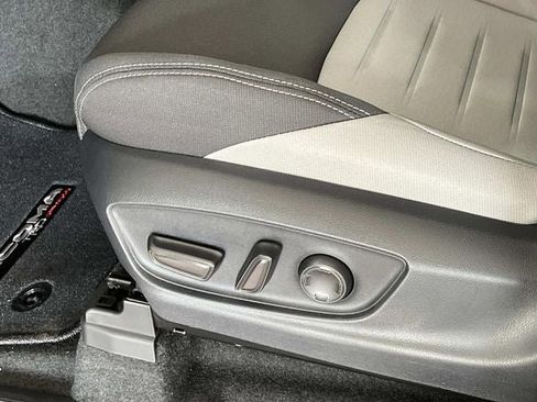 New 2026 Toyota Tacoma TRD Off-Road AWD/4WD image 22