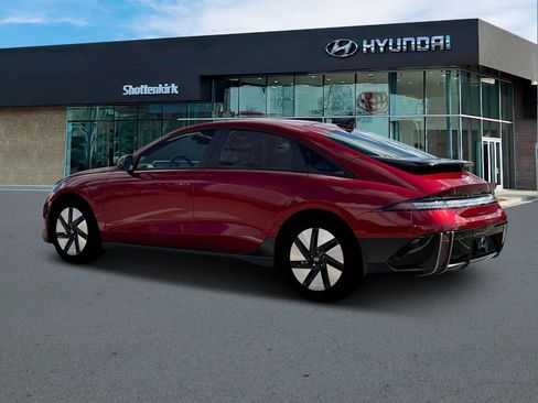 New 2025 Hyundai Ioniq 6 SE image 4