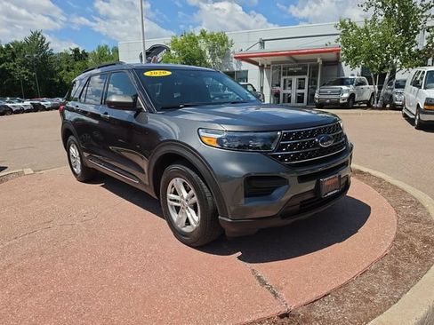Used 2020 Ford Explorer XLT AWD/4WD image 7