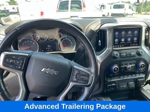 Used 2022 Chevrolet Silverado 1500 LT Trail Boss w/ LT Trail Boss Premium Package AWD/4WD image 13