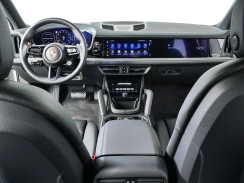 New 2026 Porsche Cayenne AWD/4WD image 19