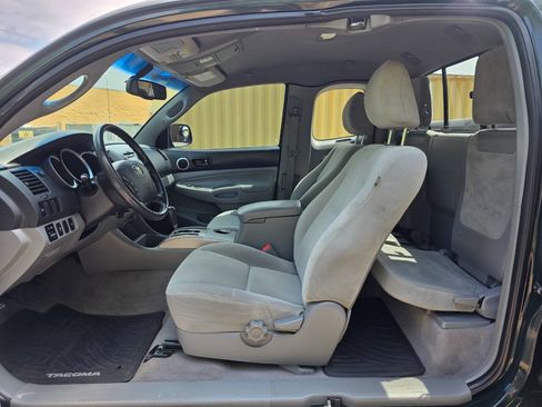 Used 2010 Toyota Tacoma 4x4 Access Cab V6 image 15