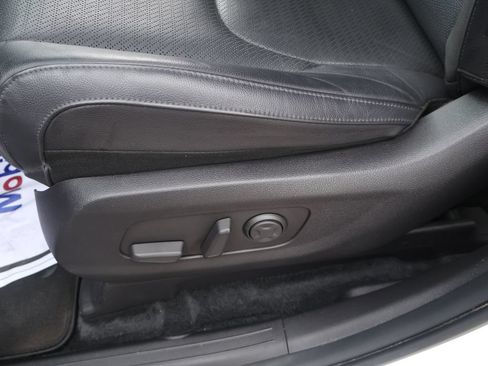 Certified 2024 Kia Carnival SX Prestige FWD image 19