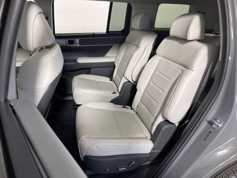 New 2026 Hyundai Santa Fe Calligraphy image 13