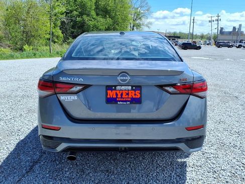 Used 2025 Nissan Sentra SR FWD image 8