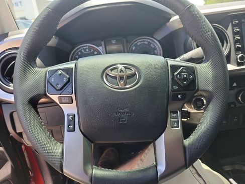 Used 2023 Toyota Tacoma SR5 RWD image 20