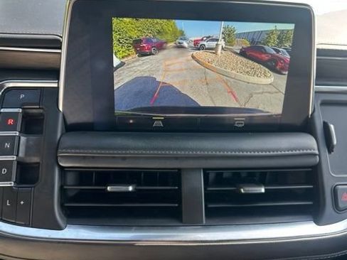 Used 2023 Chevrolet Tahoe Z71 AWD/4WD image 18