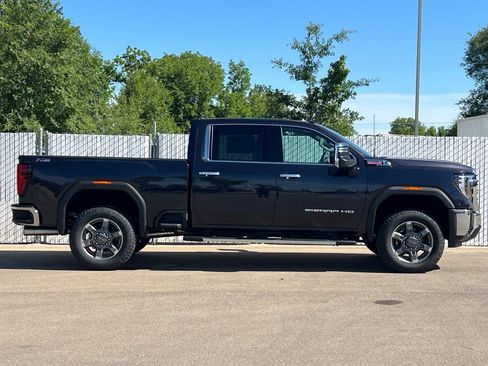 New 2026 GMC Sierra 2500 SLT w/ SLT Premium Package AWD/4WD image 3