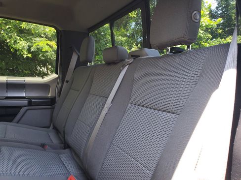 Used 2019 Ford F150 XLT w/ Equipment Group 302A Luxury AWD/4WD image 49