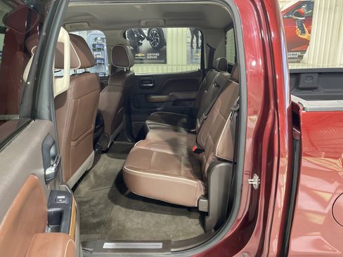 Used 2016 Chevrolet Silverado 1500 High Country w/ High Country Premium Package image 12