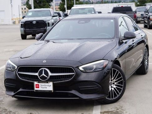 Used 2023 Mercedes-Benz C 300 Sedan image 3