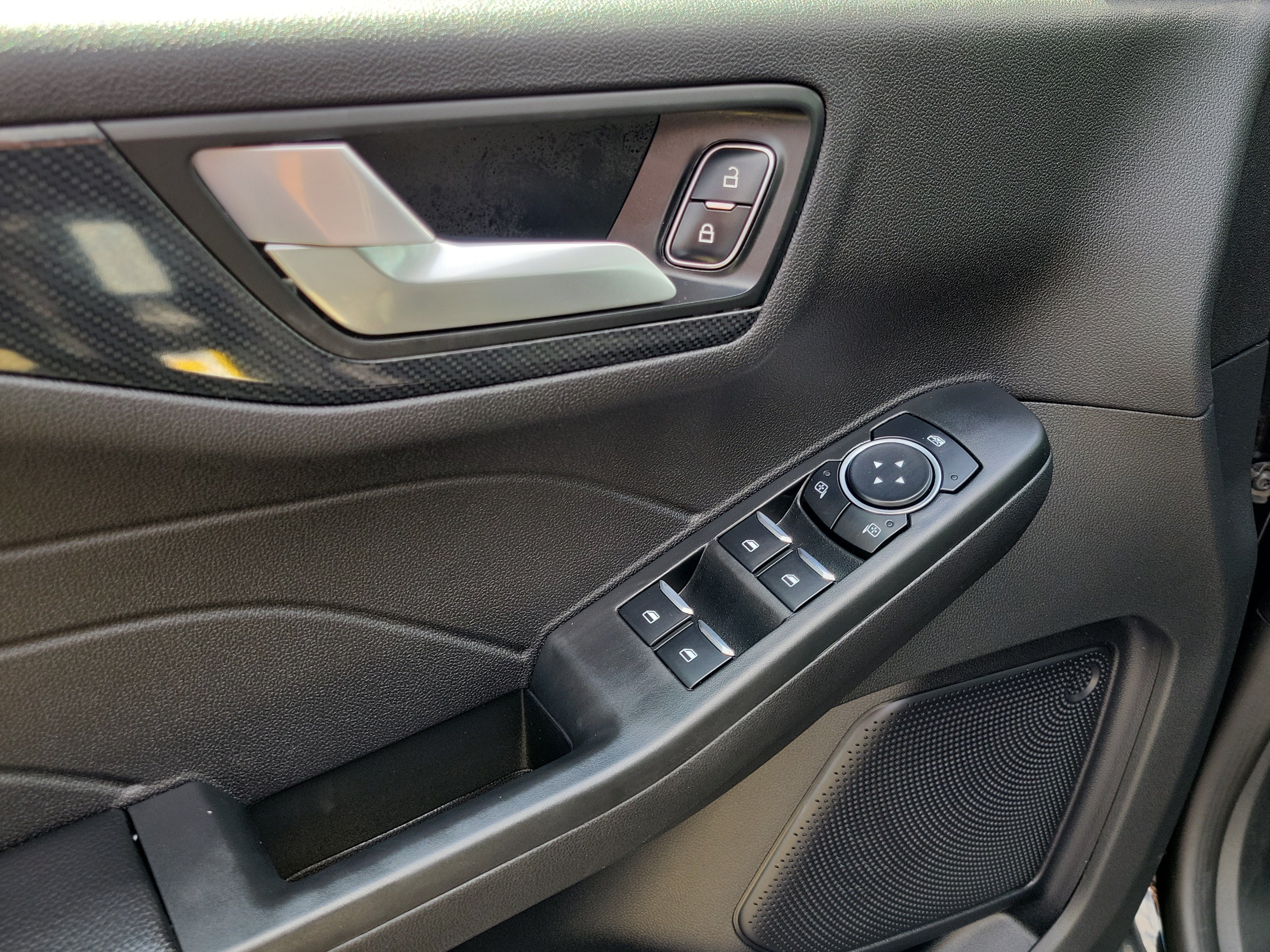 Certified 2023 Ford Escape ST-Line w/ Tech Pack #1 FWD image 19