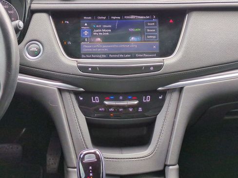 Used 2023 Cadillac XT5 Luxury image 17