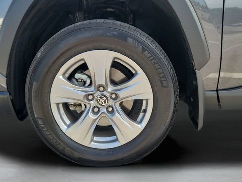 Used 2024 Toyota RAV4 XLE w/ Convenience Package FWD image 27