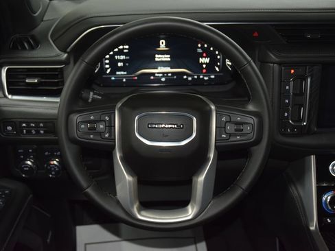 Used 2024 GMC Yukon Denali AWD/4WD image 38