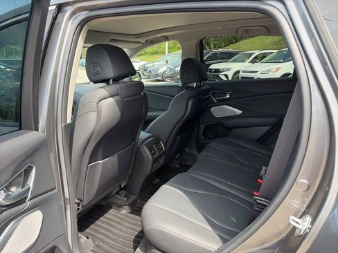 Used 2023 Acura RDX w/ Technology Package image 9