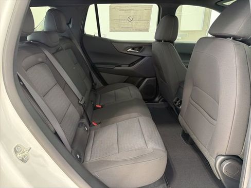 New 2026 Chevrolet Equinox LT w/ Safety and Technology Package image 22